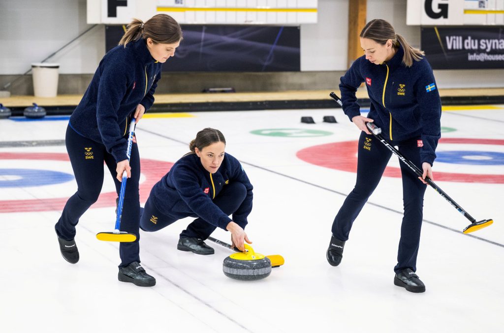 Lag Hasselborg tränar inför OS i Italien. Foto: Claudio Bresciani/TT