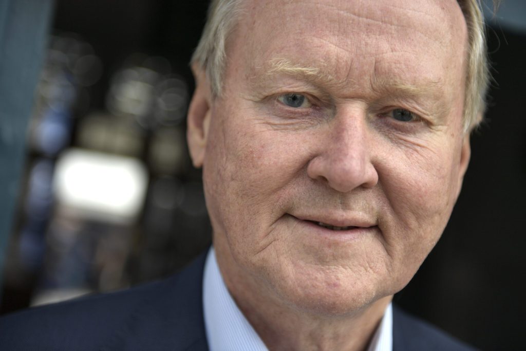 Vad får han för pengarna egentligen?